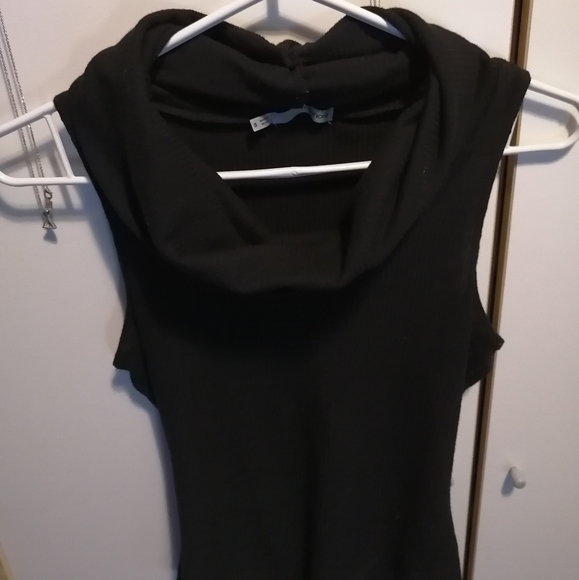 Cowl neck bodysuit - Picture 4 of 8